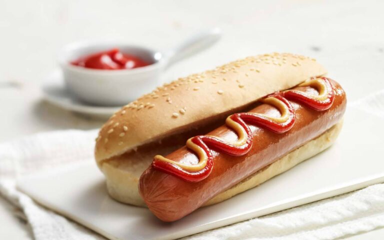 Pølse i brød