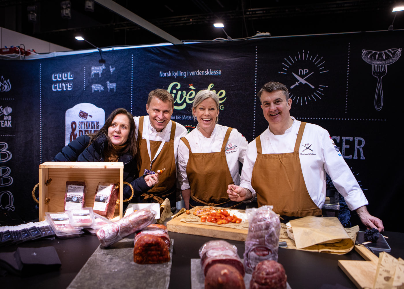 02 A3818 NP Om O Ss 1