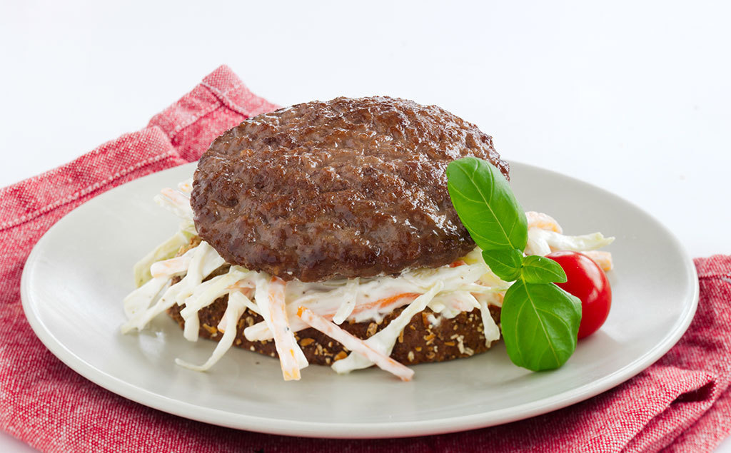 Hamburger med yoghurtråkost