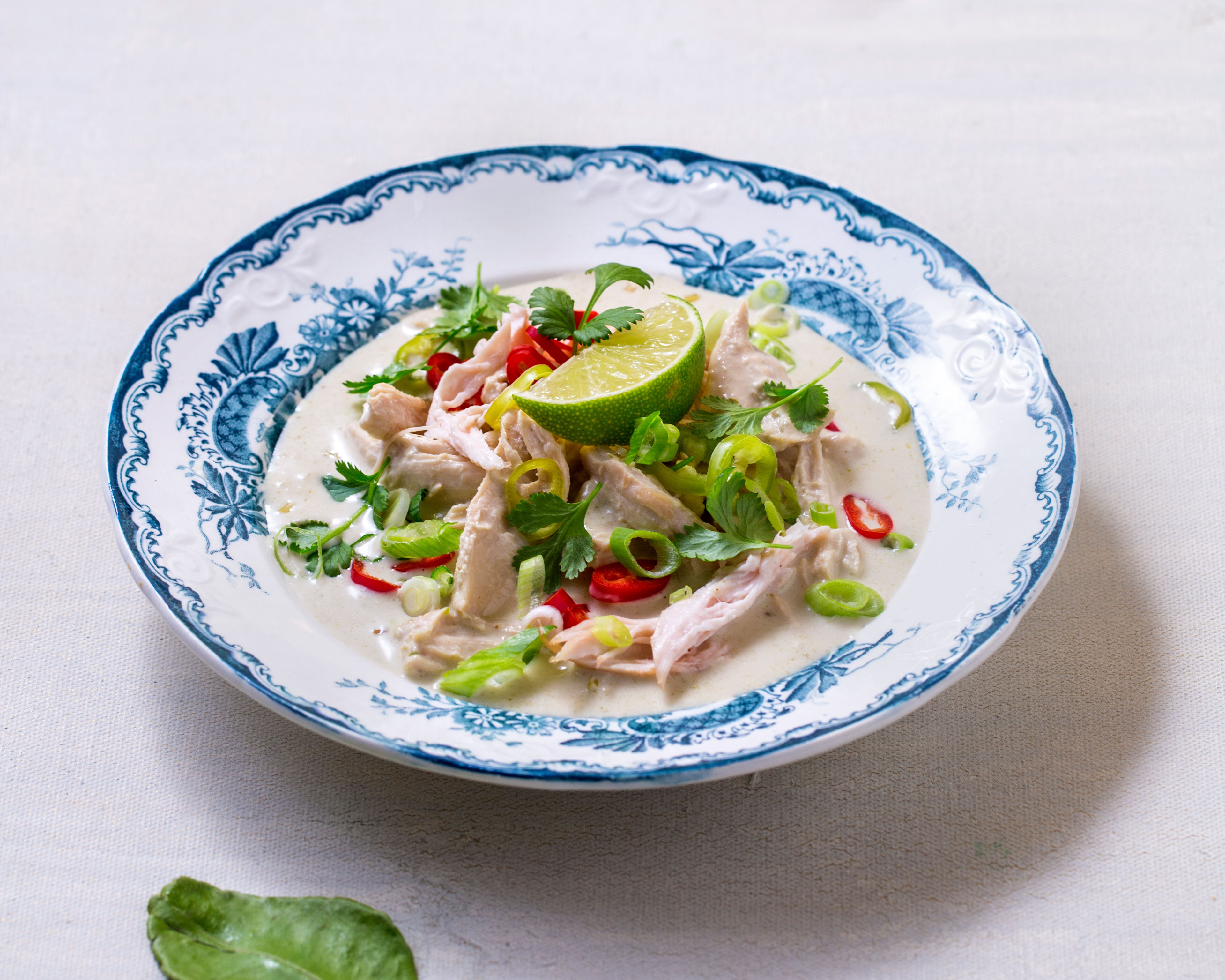 Asiatisk currysuppe med Livèchekylling