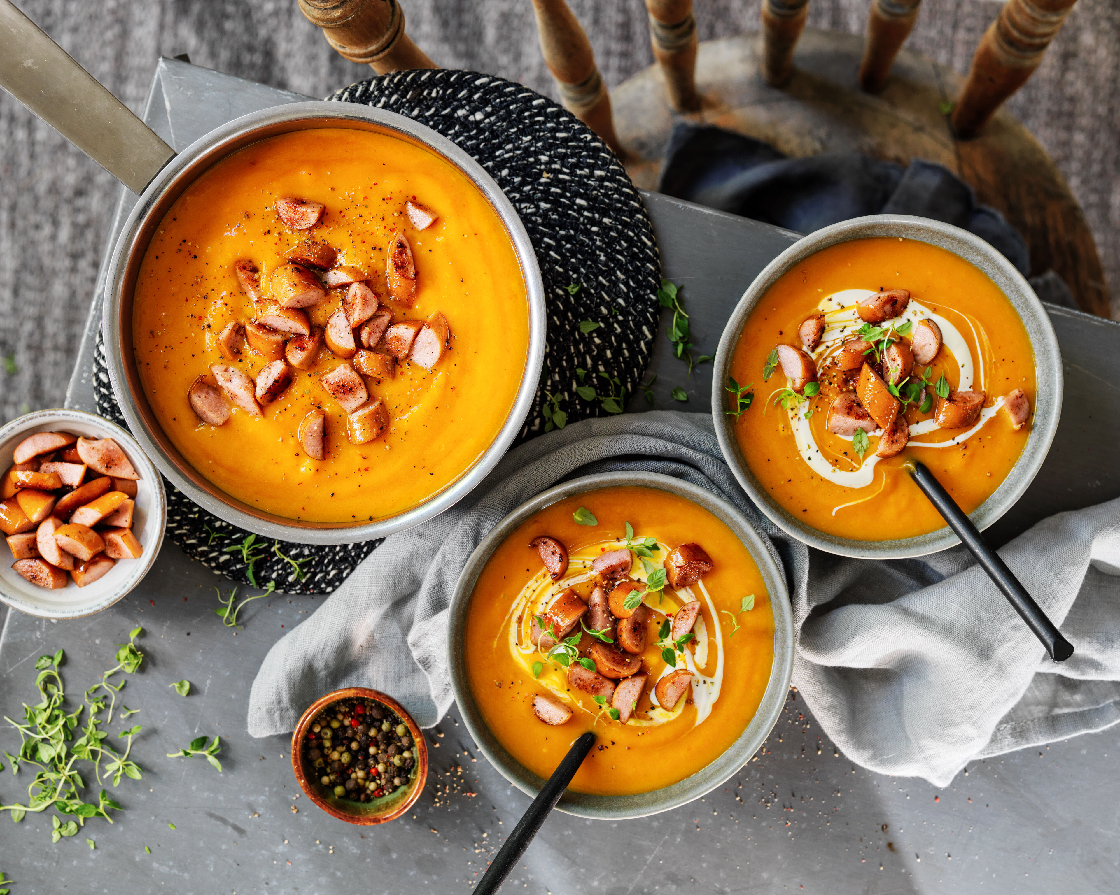 Søtpotetsuppe med pølse