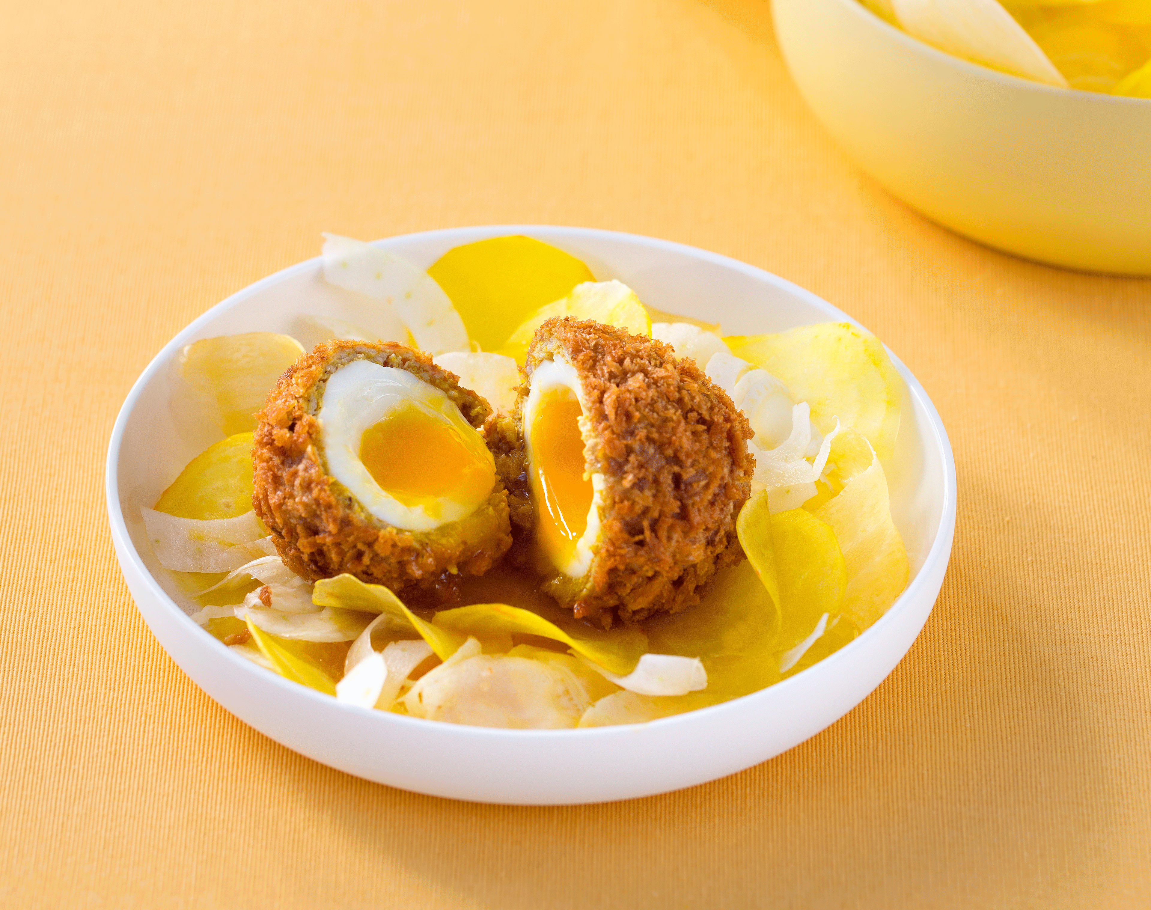 Skotske egg med betesalat