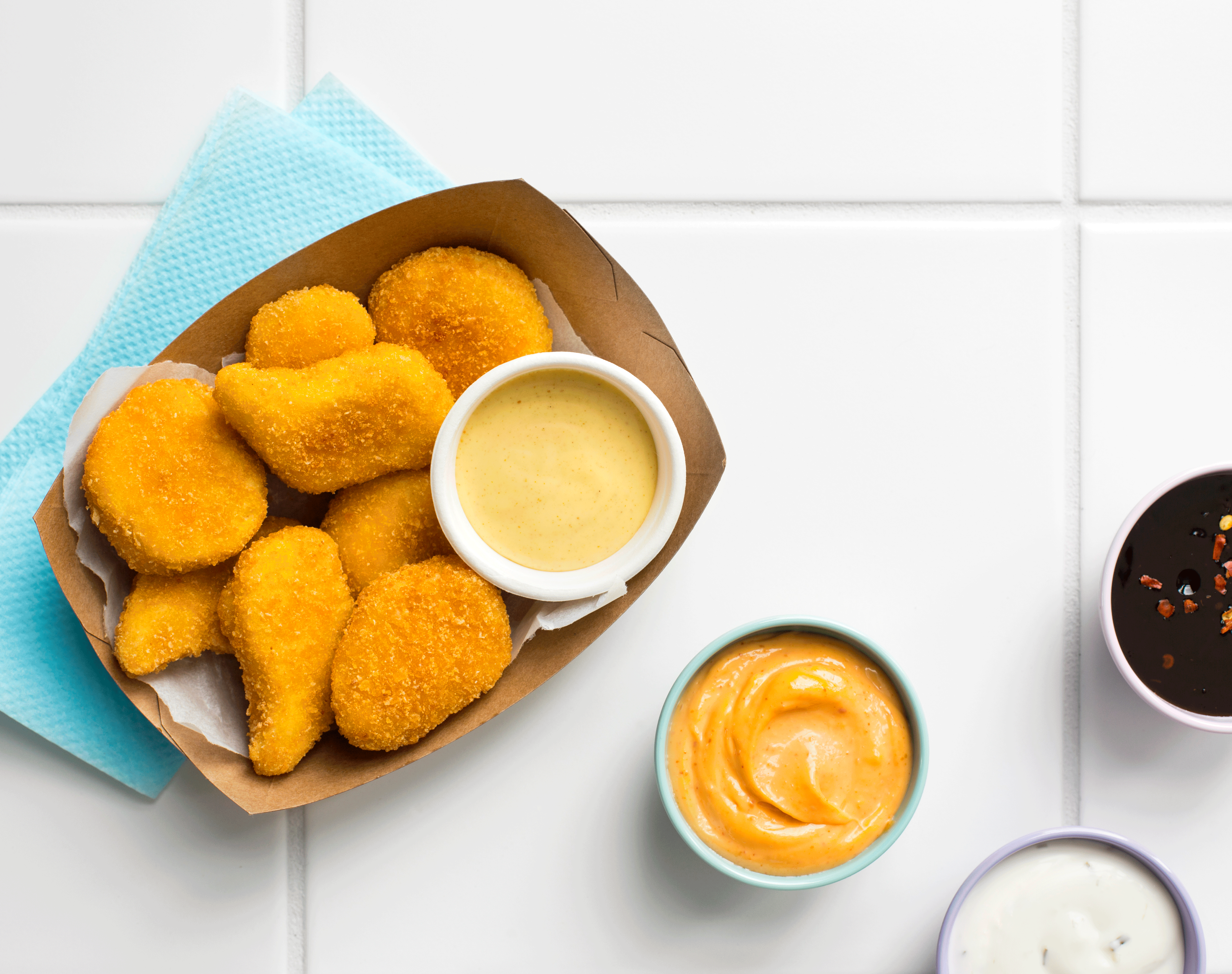 Nuggets med 4 ulike dipsauser