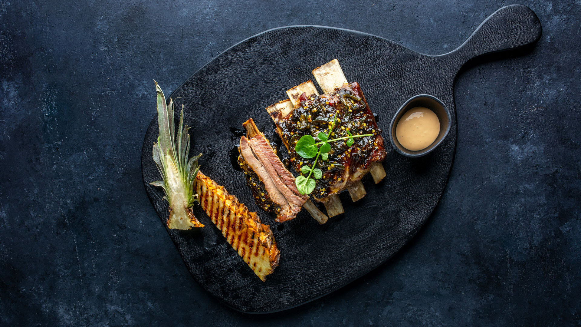 Sticky ribs