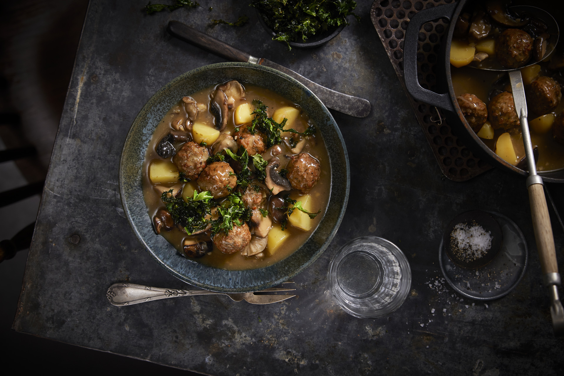 Umami gryte med kjottboller og sopp no036584