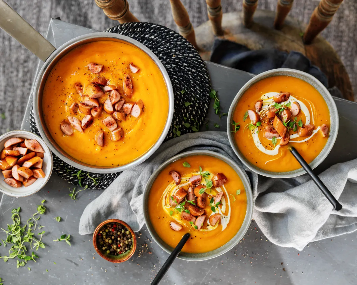 Søtpotetsuppe med pølse