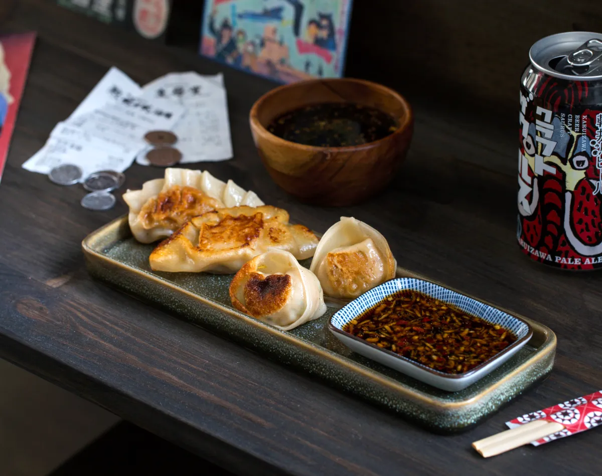 Gyoza med kylling og dipsaus med ingefær