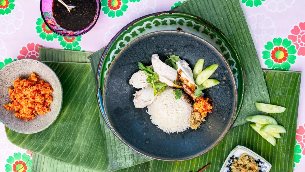 Singapore Haianese chicken rice