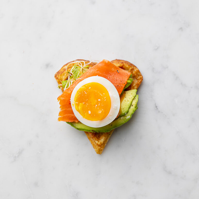 4 Lunsjvaffel med Laks og avokado