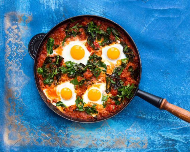 Shakshouka med mangold