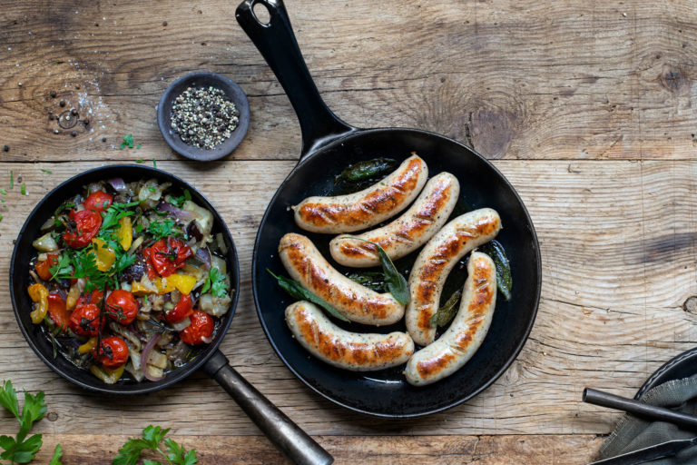 Blend pølse med salvie og ratatouille 1